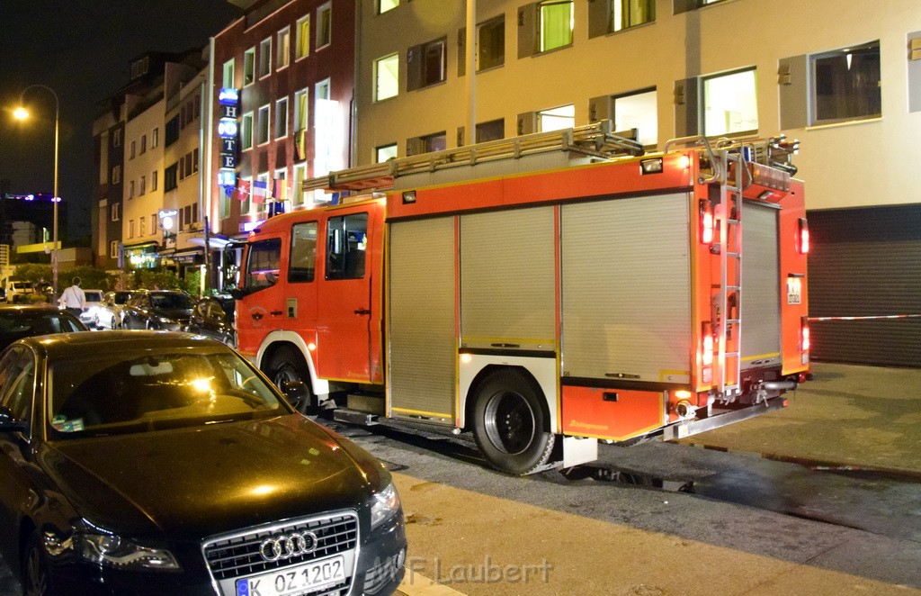 Feuer 2 Koeln Altstadt Nord Marzellenstr P58.JPG - Miklos Laubert